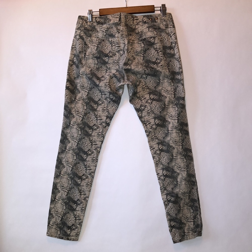Cabi Snake Skin Print Jeans Sz4 View 6